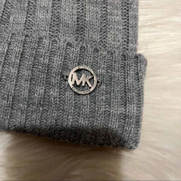 Michael Kors Beanie Hat with Pom - Picture 8 of 9